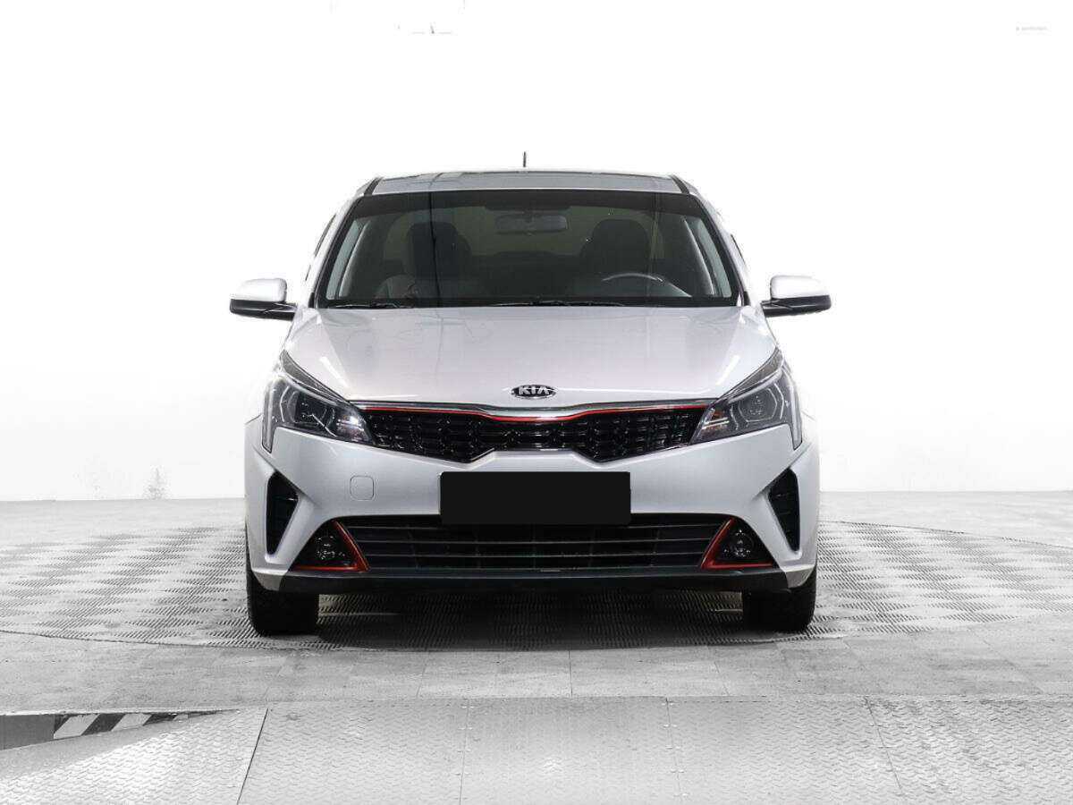Kia Rio с пробегом — 2020 год. Фото: #1