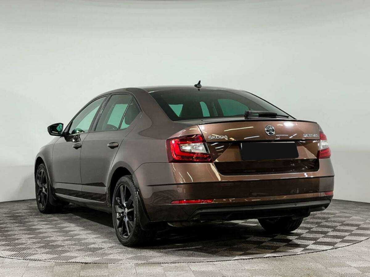 Skoda Octavia с пробегом — 2018 год. Фото: #6