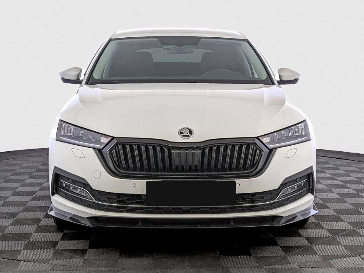 Skoda Octavia с пробегом — 2021 год. Фото: #1