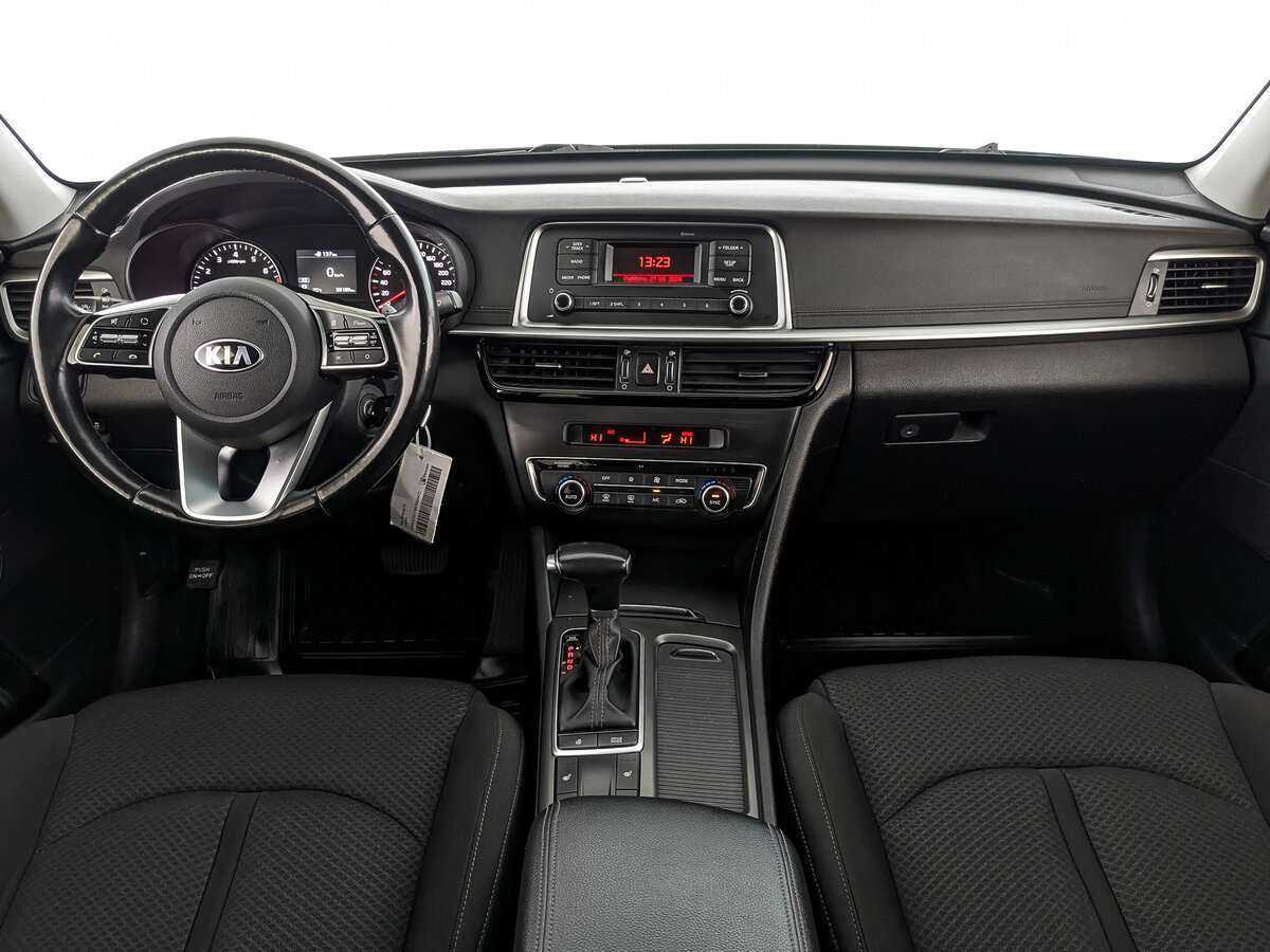 Kia Optima с пробегом — 2018 год. Фото: #9