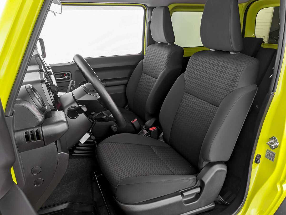 Suzuki Jimny с пробегом — 2019 год. Фото: #15