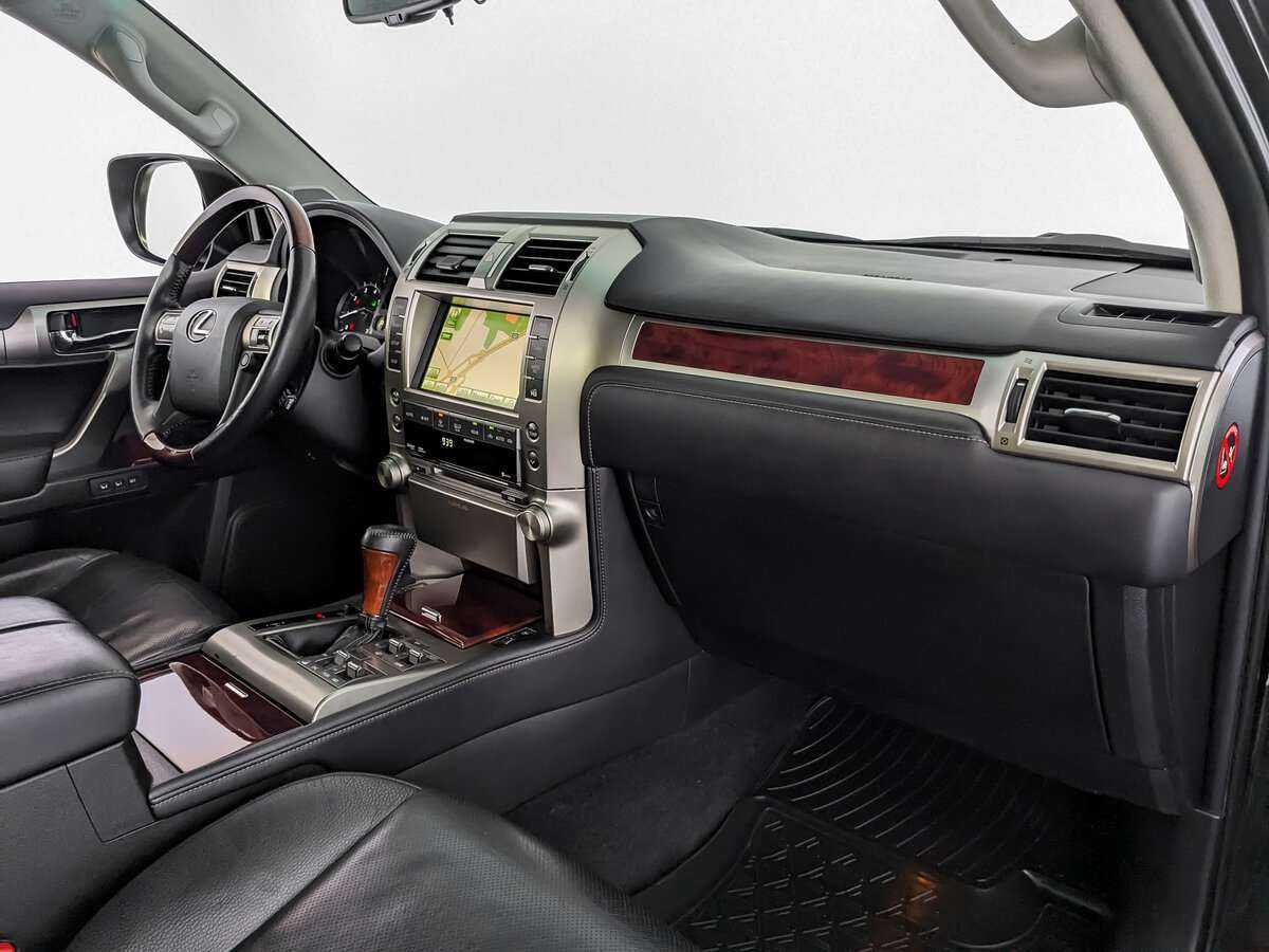 Lexus GX с пробегом — 2012 год. Фото: #10