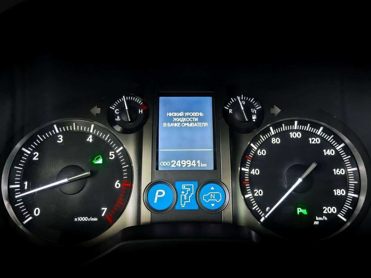 Lexus GX с пробегом — 2012 год. Фото: #12