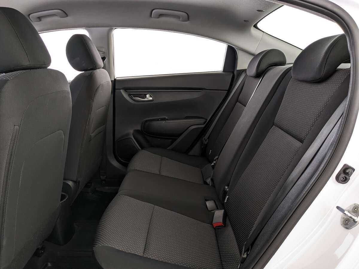Kia Rio с пробегом — 2021 год. Фото: #13