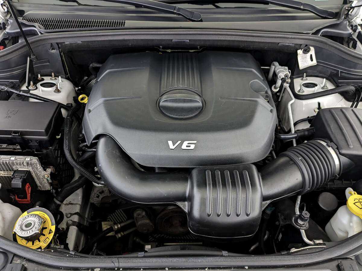 Jeep Grand Cherokee с пробегом — 2014 год. Фото: #8