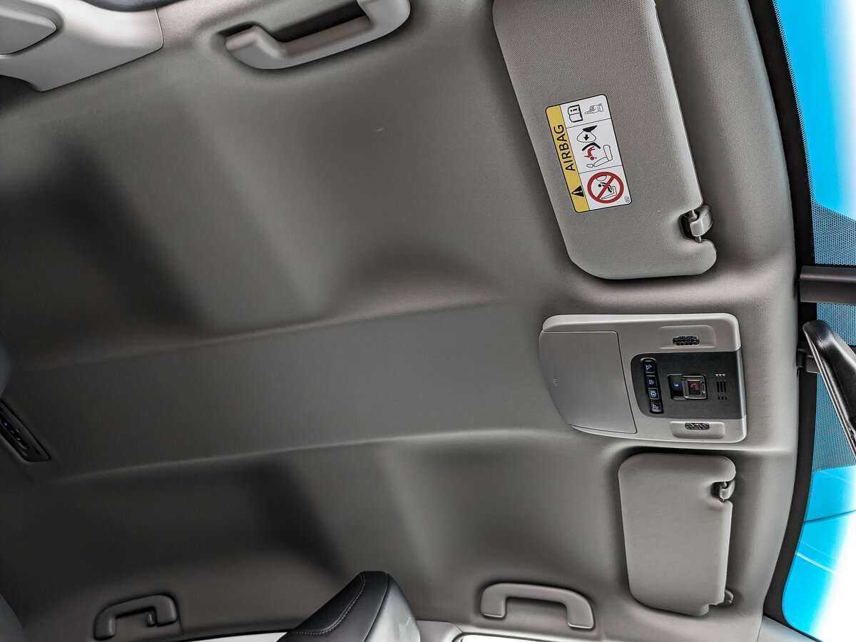 Toyota Camry с пробегом — 2019 год. Фото: #15