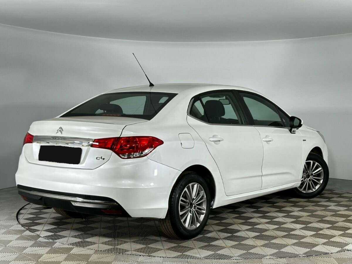 Citroen C4 с пробегом — 2014 год. Фото: #1