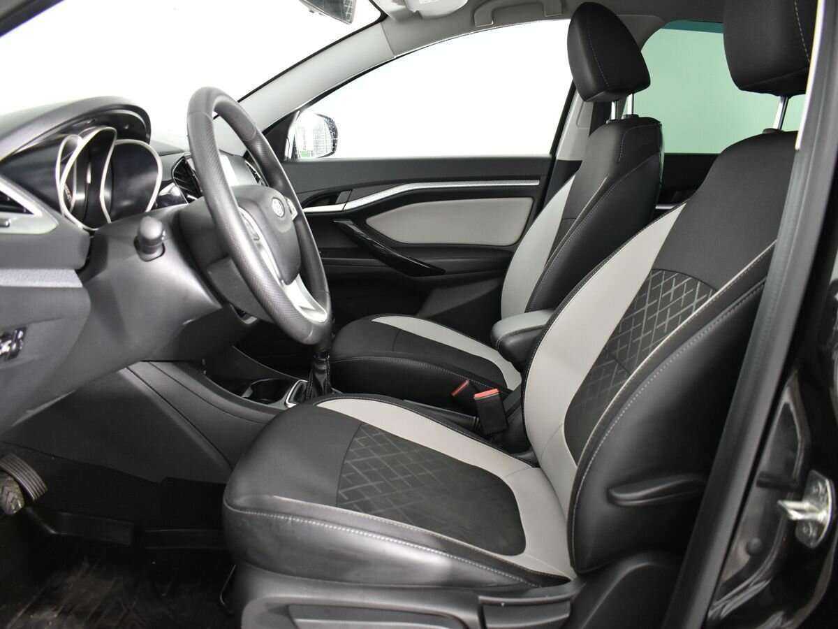 Lada (ВАЗ) Vesta с пробегом — 2019 год. Фото: #7