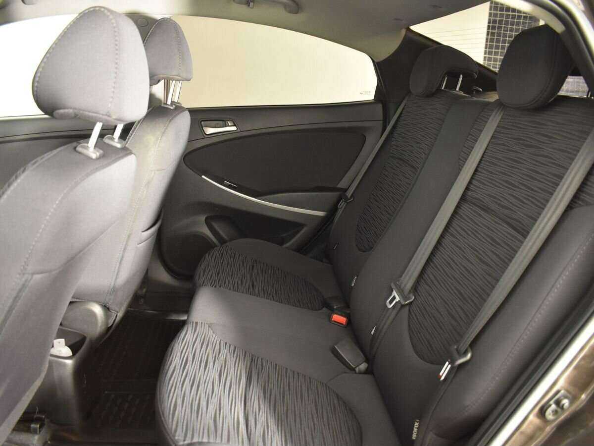 Hyundai Solaris с пробегом — 2016 год. Фото: #15