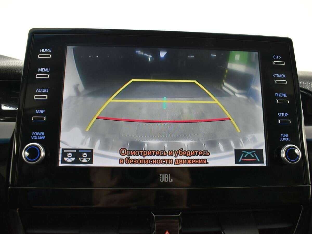 Toyota Camry с пробегом — 2021 год. Фото: #17