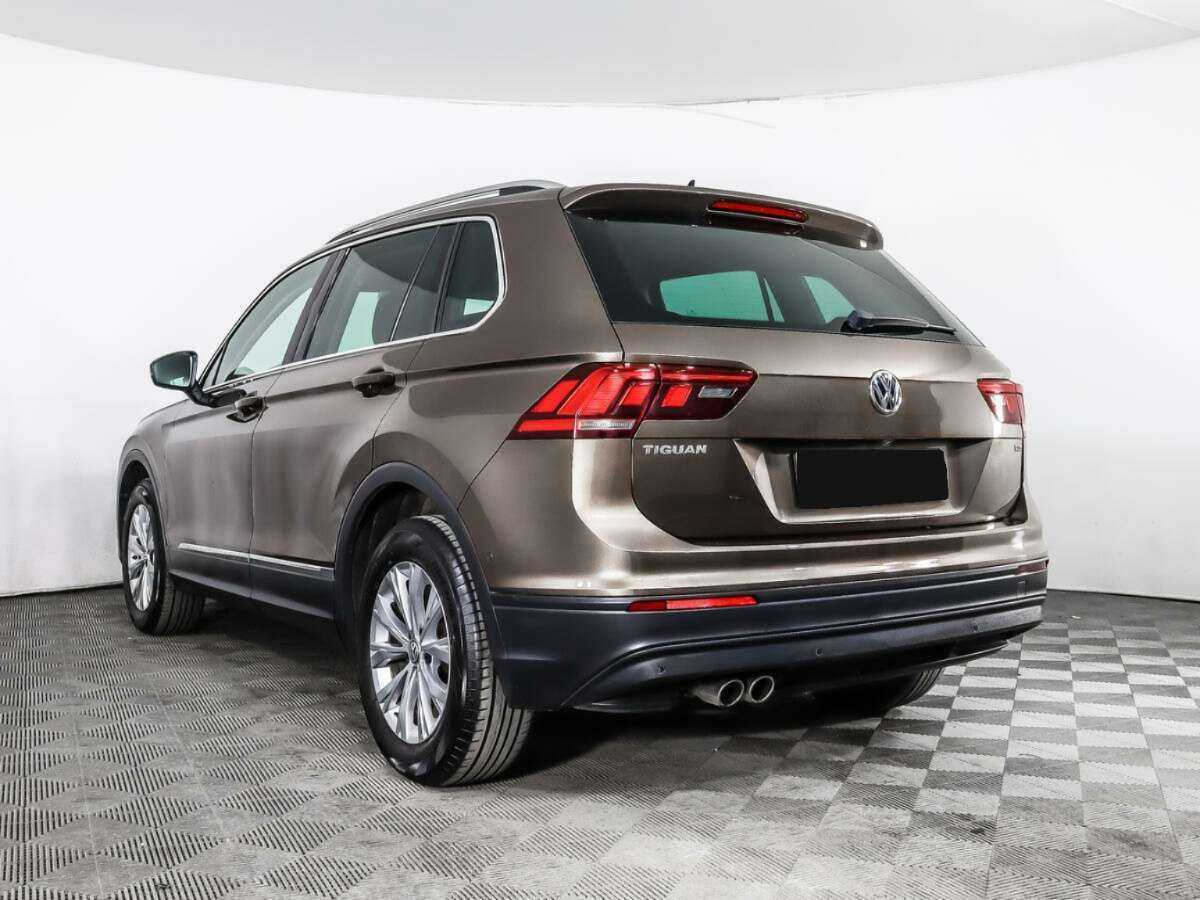 Volkswagen Tiguan с пробегом — 2017 год. Фото: #6