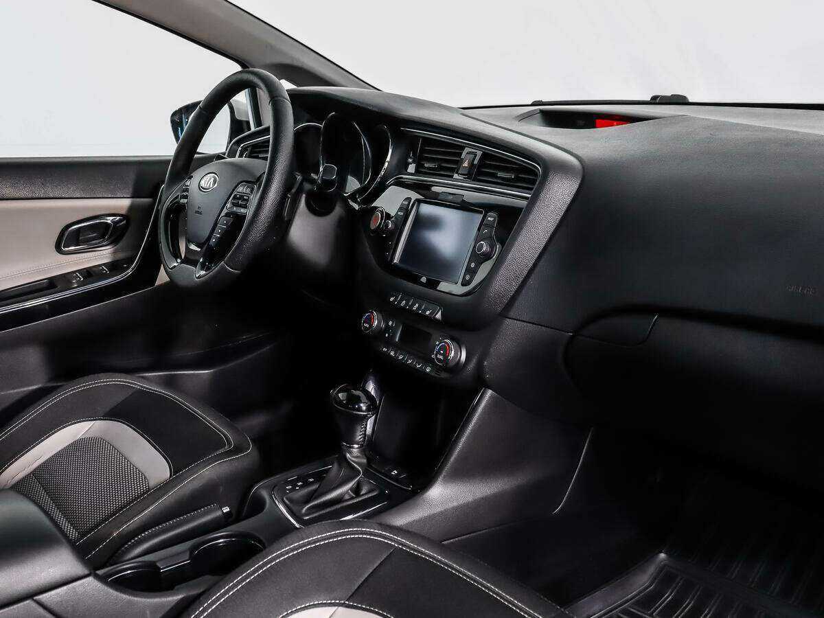 Kia Ceed с пробегом — 2018 год. Фото: #9
