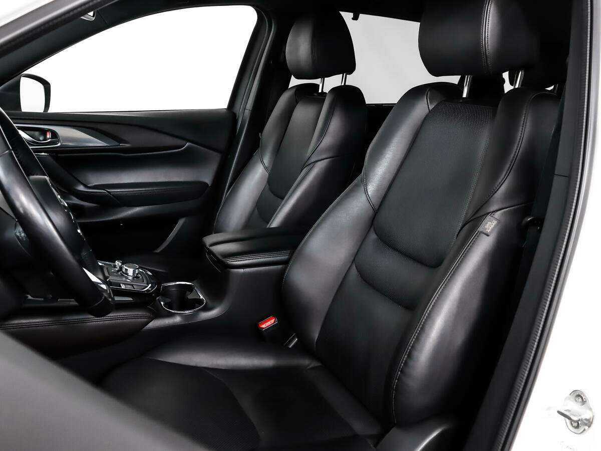 Mazda CX-9 с пробегом — 2017 год. Фото: #17