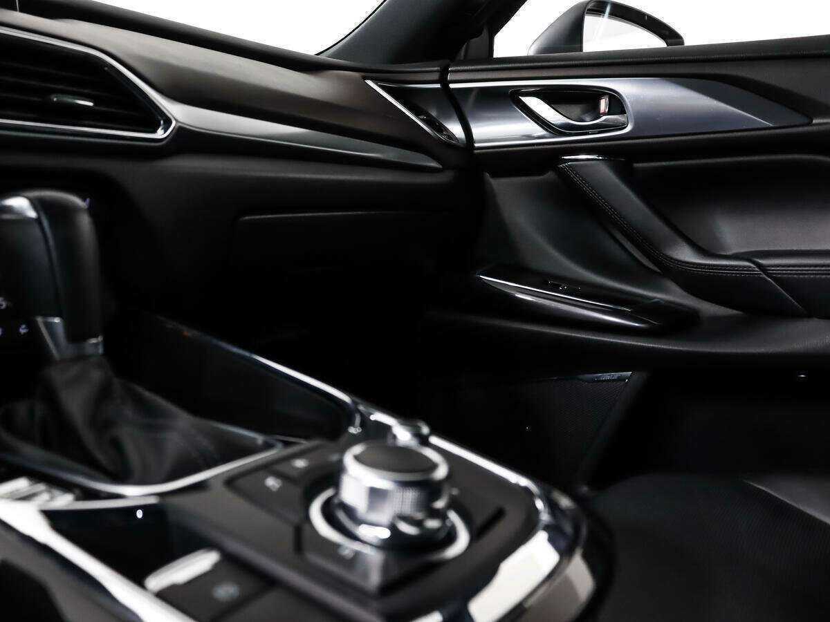 Mazda CX-9 с пробегом — 2017 год. Фото: #20