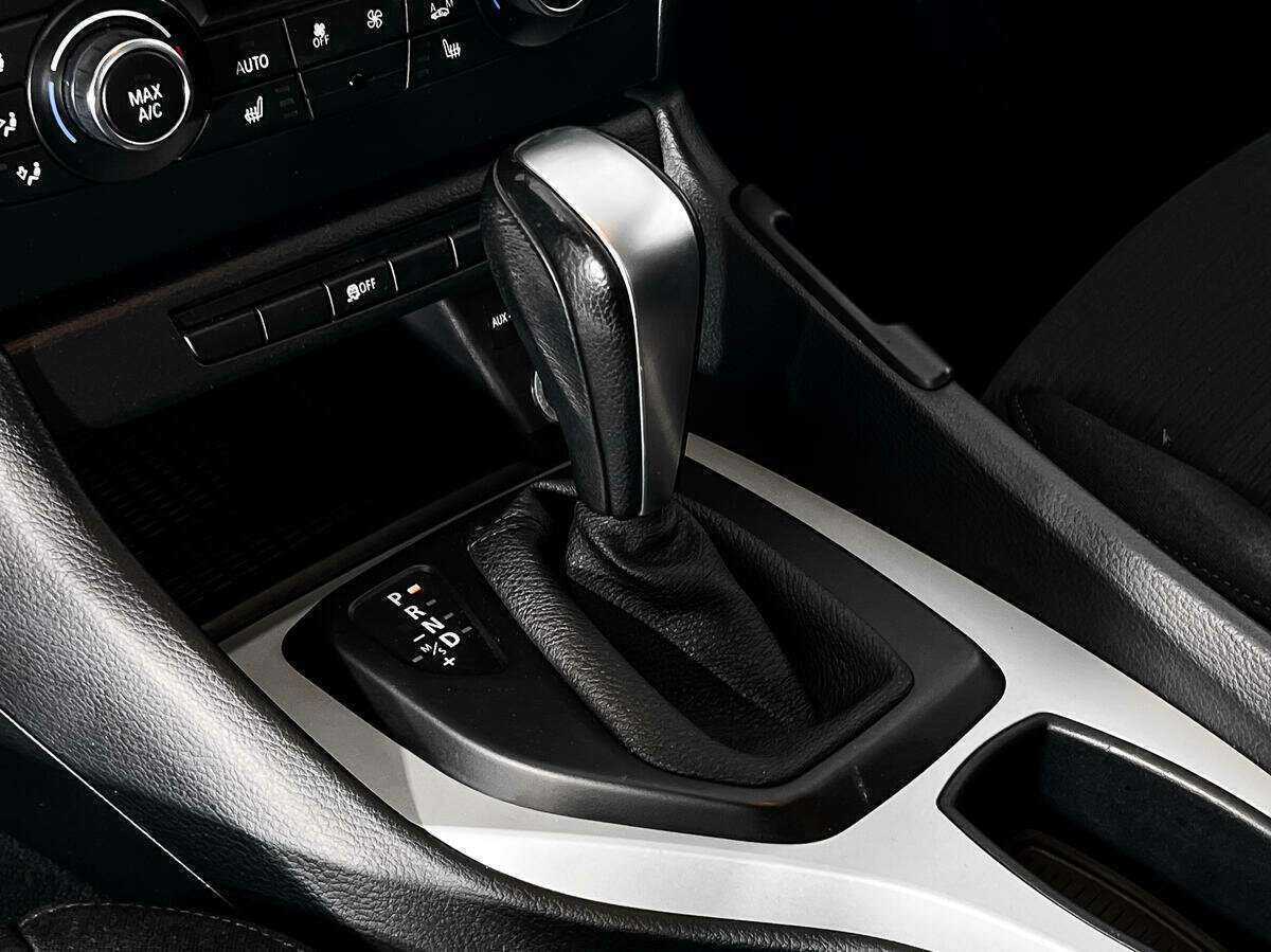 BMW X1 с пробегом — 2013 год. Фото: #9