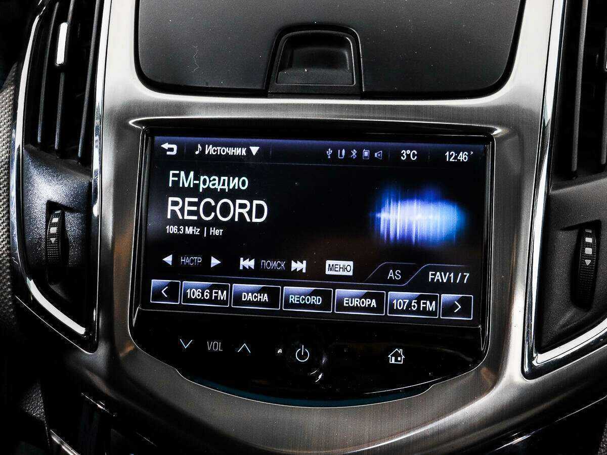 Chevrolet Cruze с пробегом — 2013 год. Фото: #13