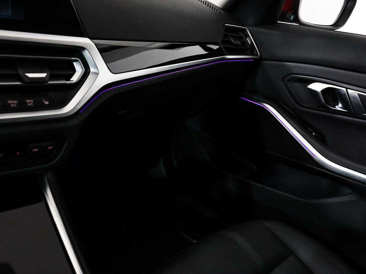 BMW 3 серии с пробегом — 2020 год. Фото: #15