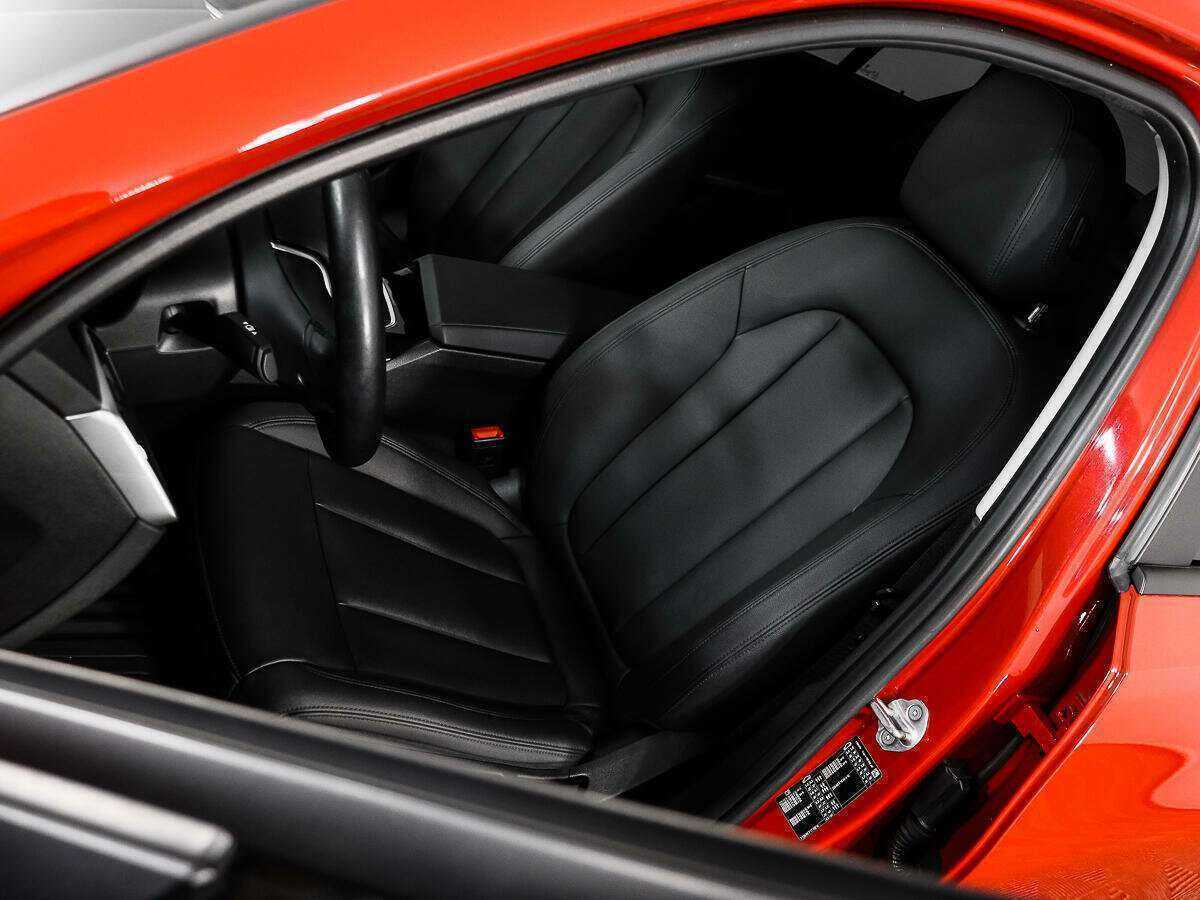 BMW 3 серии с пробегом — 2020 год. Фото: #17