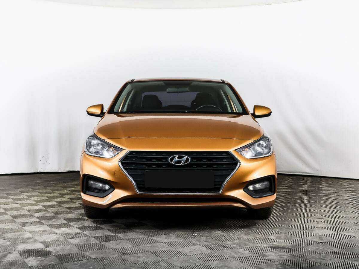 Hyundai Solaris с пробегом — 2017 год. Фото: #1