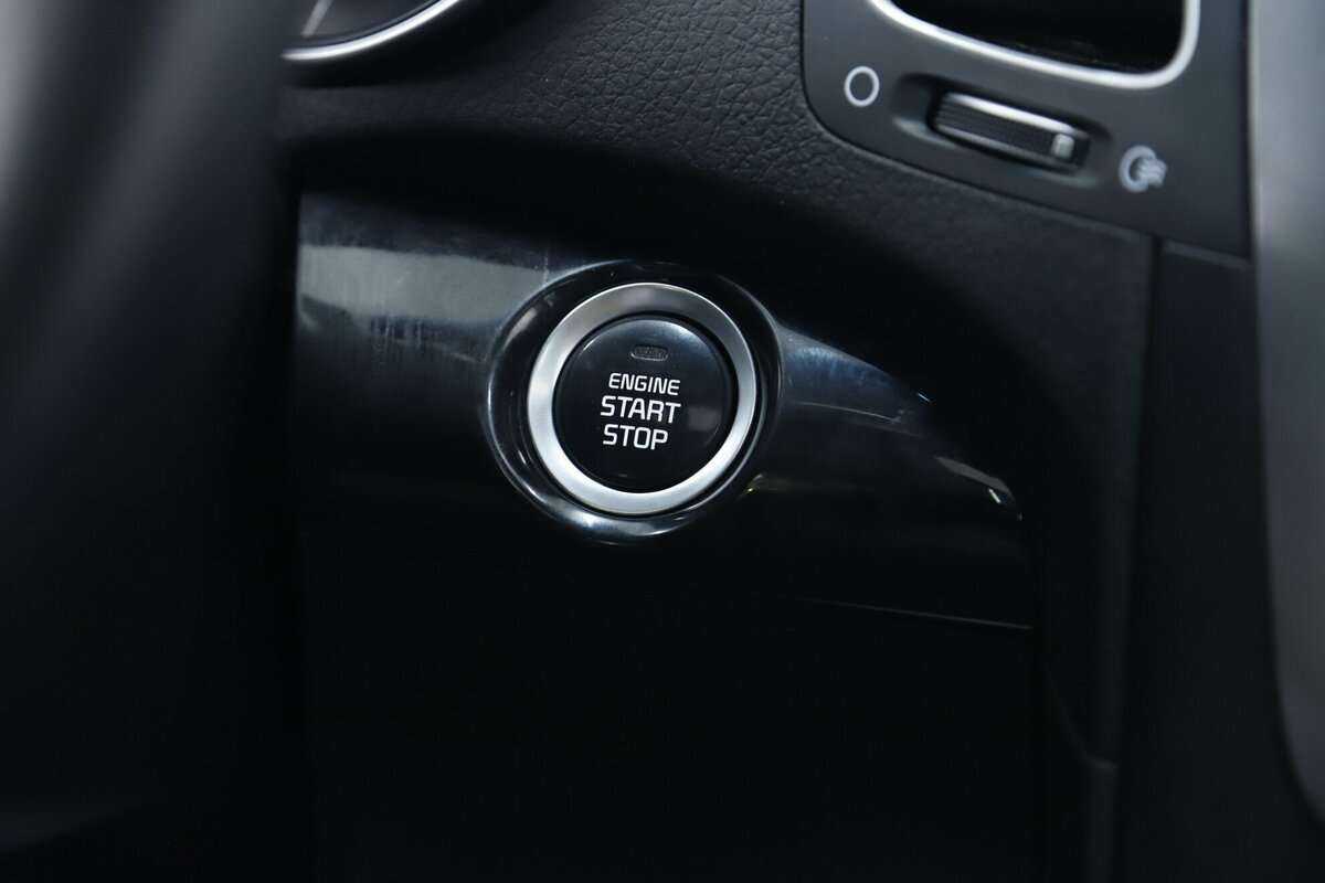 Kia Sorento с пробегом — 2016 год. Фото: #16