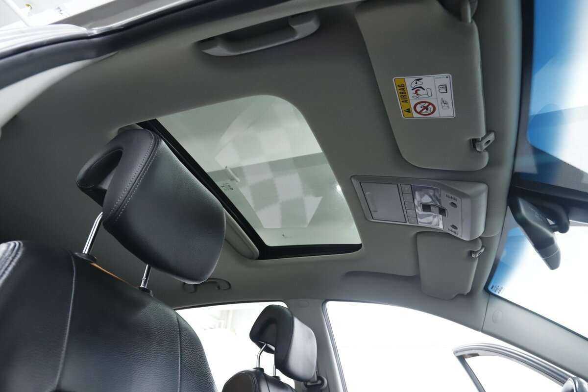 Chevrolet Captiva с пробегом — 2015 год. Фото: #6