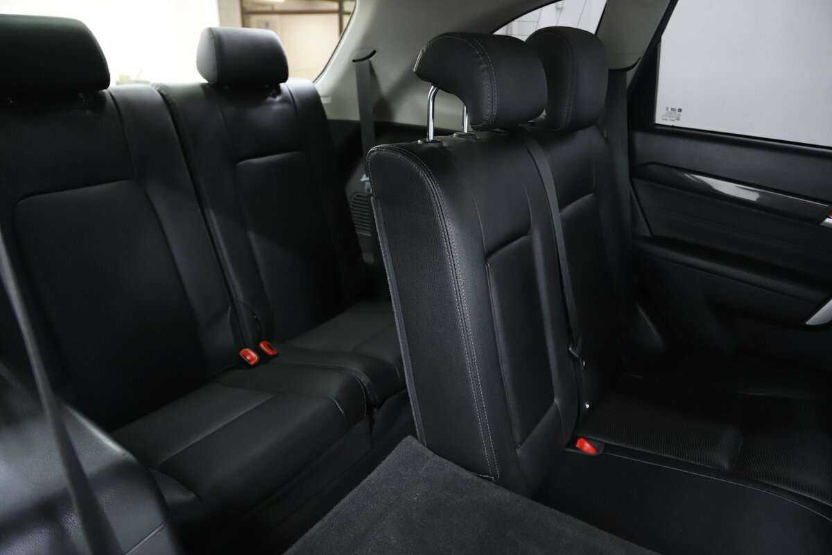 Chevrolet Captiva с пробегом — 2015 год. Фото: #17