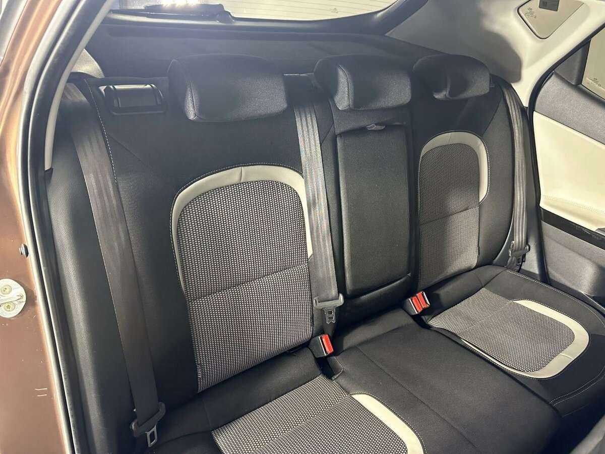 Kia Ceed с пробегом — 2014 год. Фото: #14