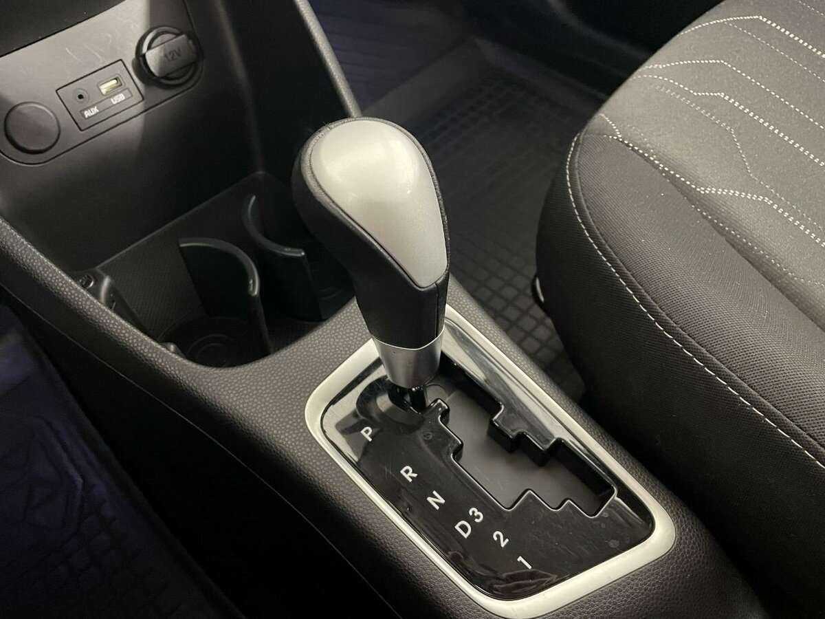 Kia Picanto с пробегом — 2015 год. Фото: #11