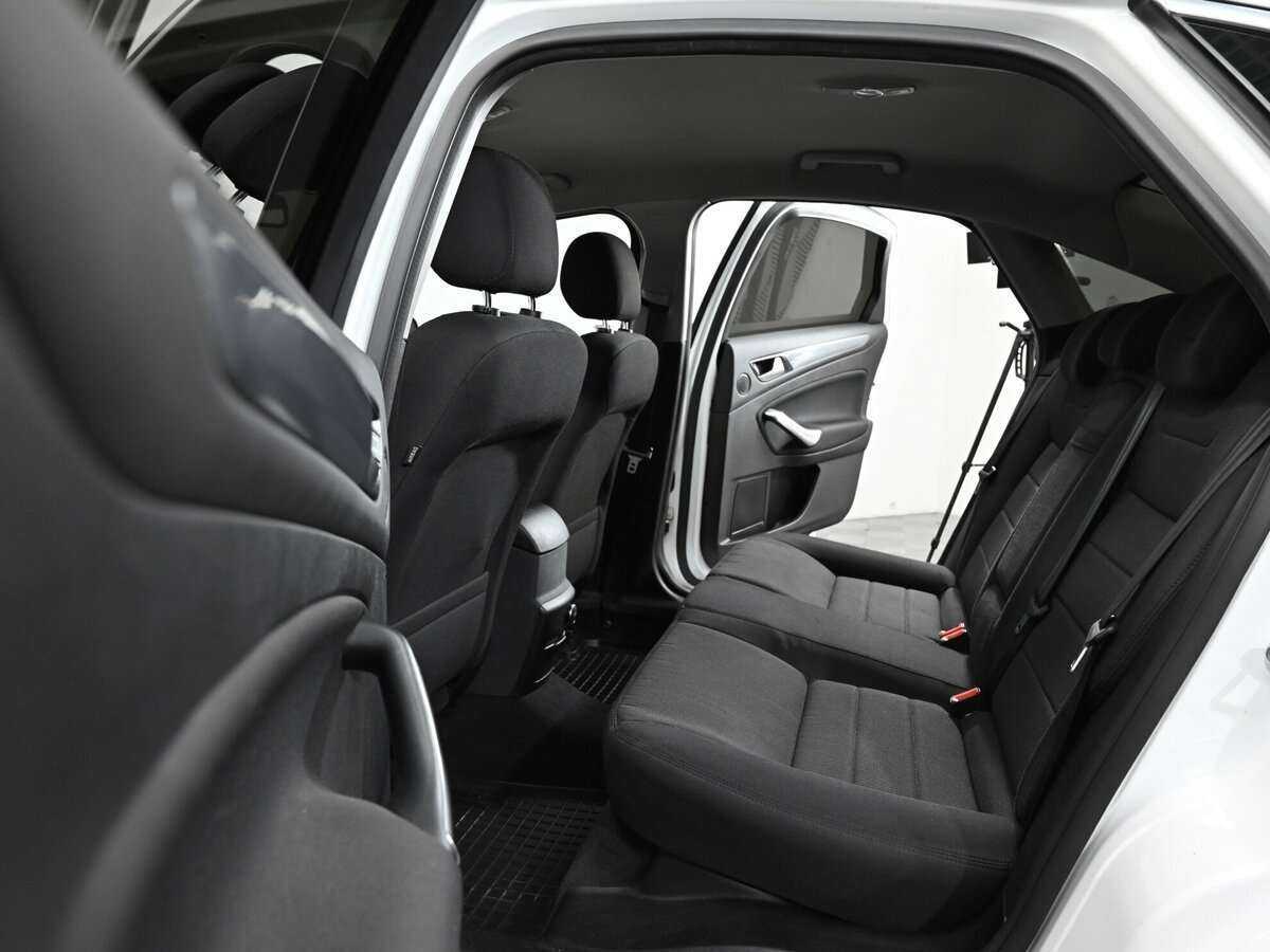 Ford Mondeo с пробегом — 2014 год. Фото: #11