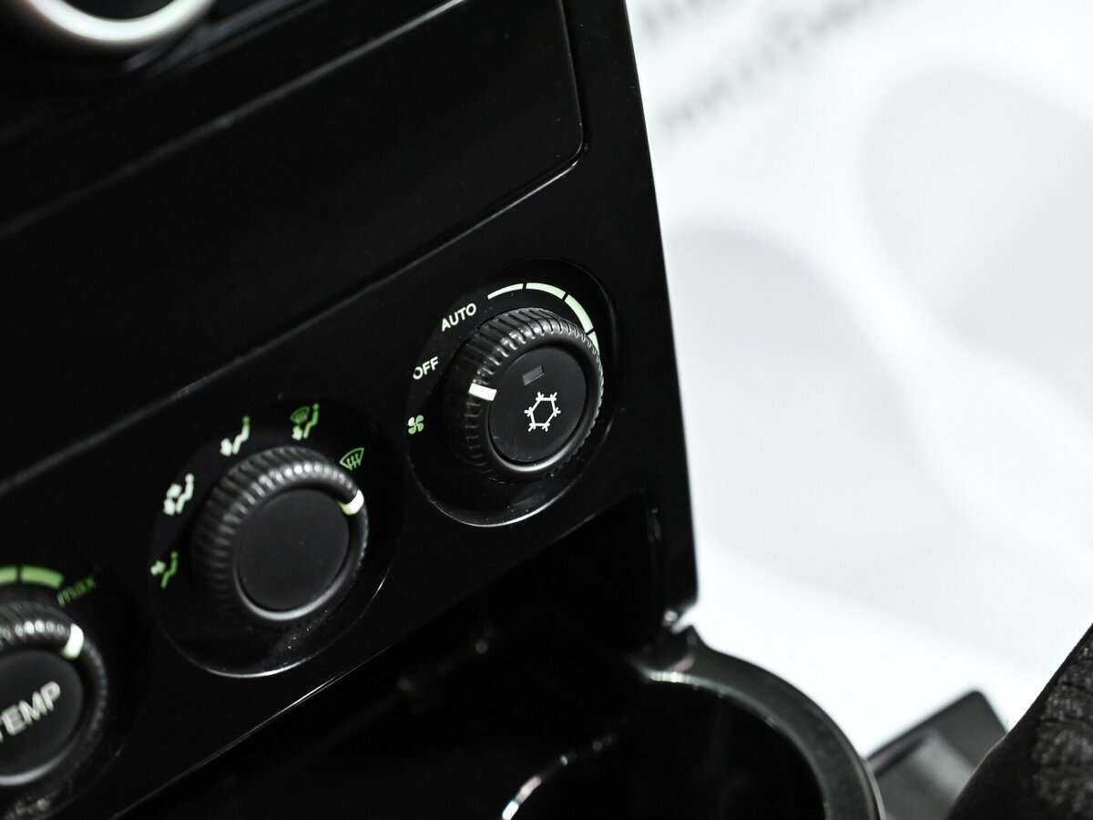 Lada (ВАЗ) Priora с пробегом — 2014 год. Фото: #12