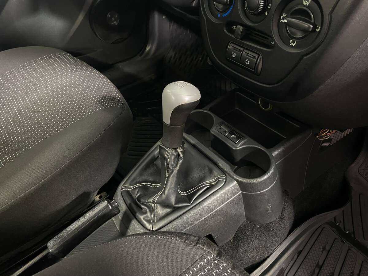 Lada (ВАЗ) Granta с пробегом — 2012 год. Фото: #14