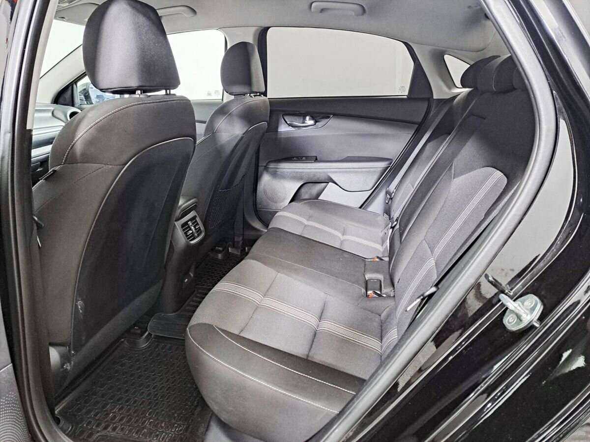 Kia Cerato с пробегом — 2021 год. Фото: #9