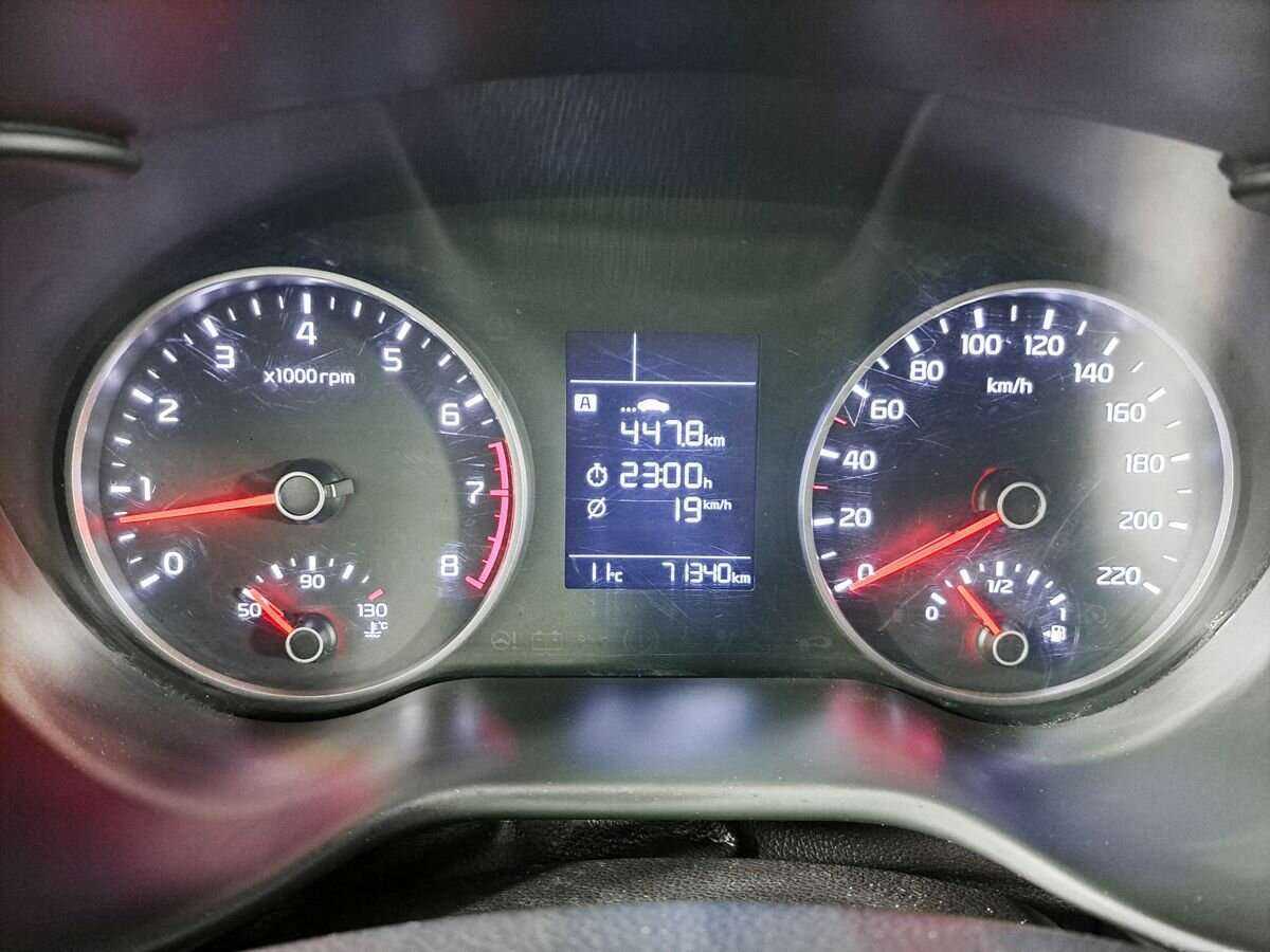 Kia Rio с пробегом — 2018 год. Фото: #8