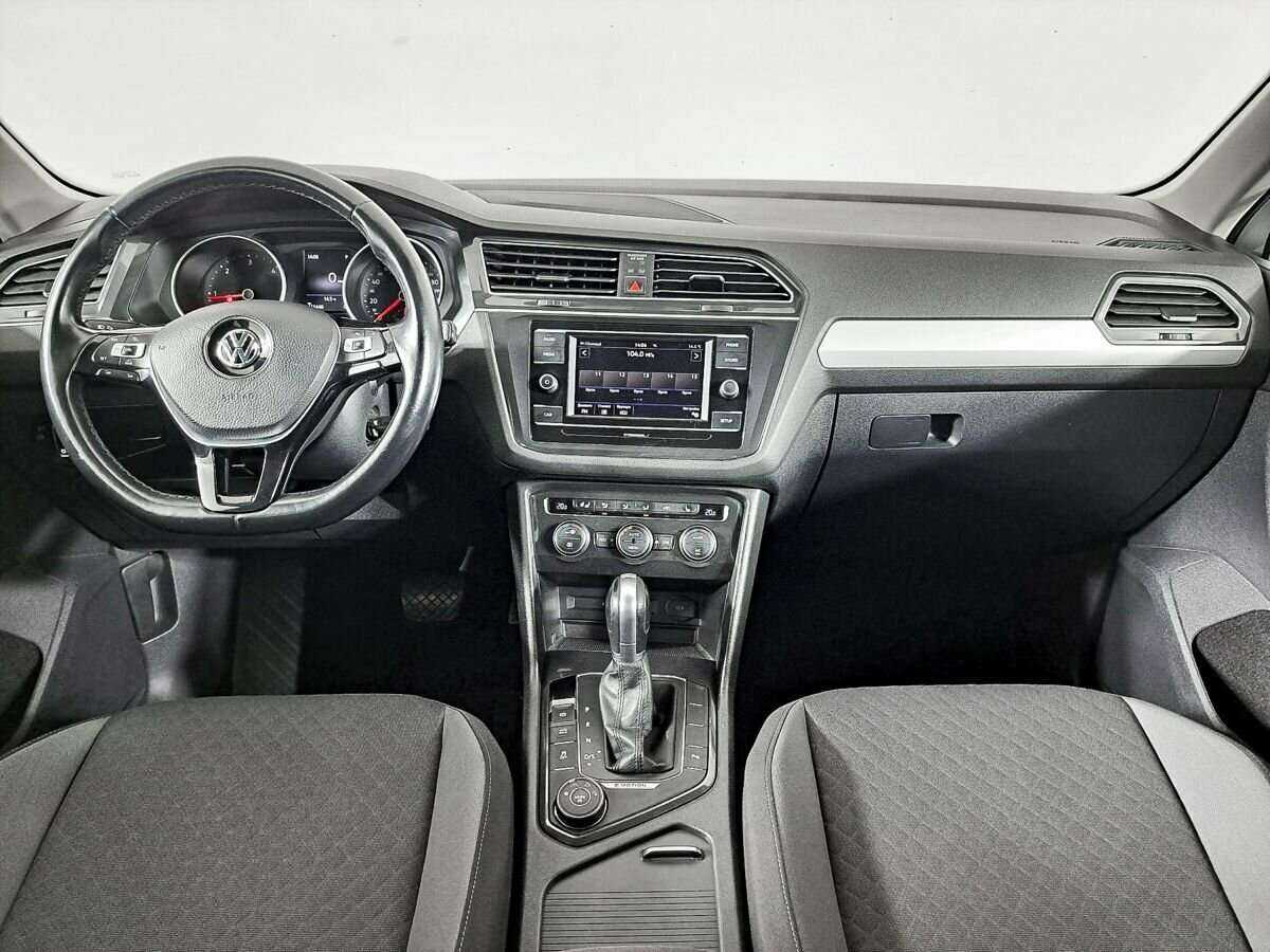 Volkswagen Tiguan с пробегом — 2017 год. Фото: #11