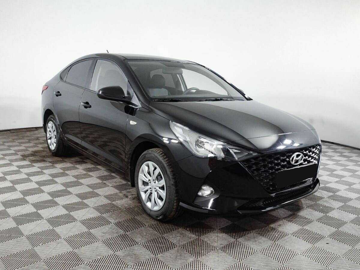 Hyundai Solaris с пробегом — 2021 год. Фото: #2