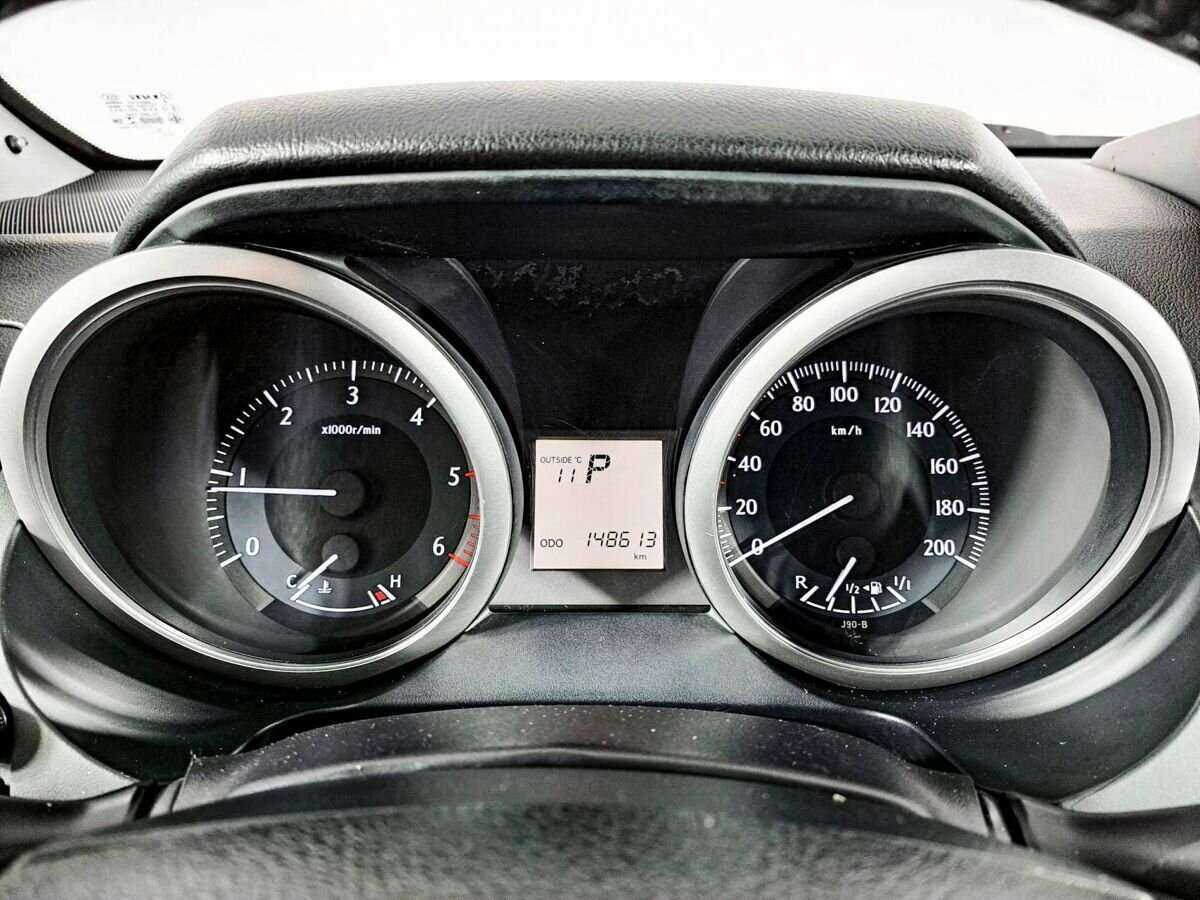Toyota Land Cruiser Prado с пробегом — 2014 год. Фото: #10