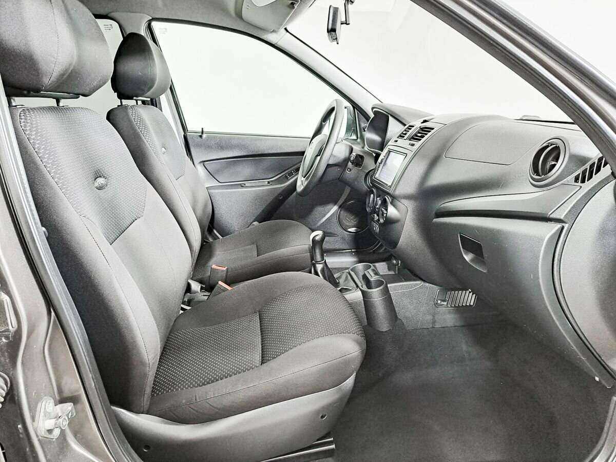 Lada (ВАЗ) Kalina с пробегом — 2014 год. Фото: #6