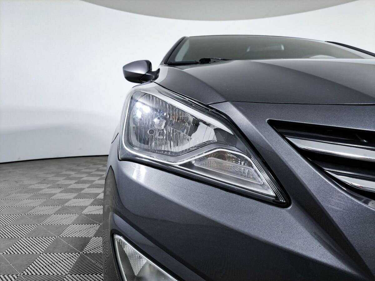 Hyundai Solaris с пробегом — 2016 год. Фото: #16