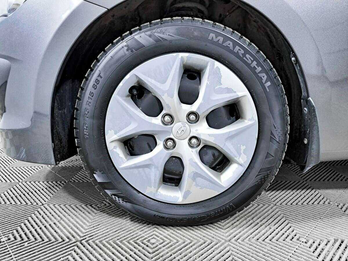 Hyundai Solaris с пробегом — 2016 год. Фото: #17