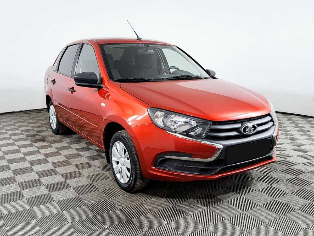 Lada (ВАЗ) Granta с пробегом — 2019 год. Фото: #2