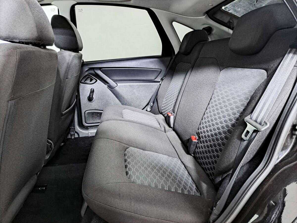 Lada (ВАЗ) Granta с пробегом — 2020 год. Фото: #9