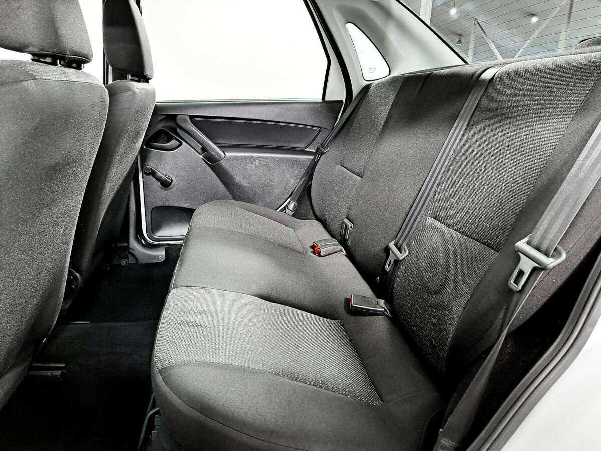 Lada (ВАЗ) Granta с пробегом — 2017 год. Фото: #9