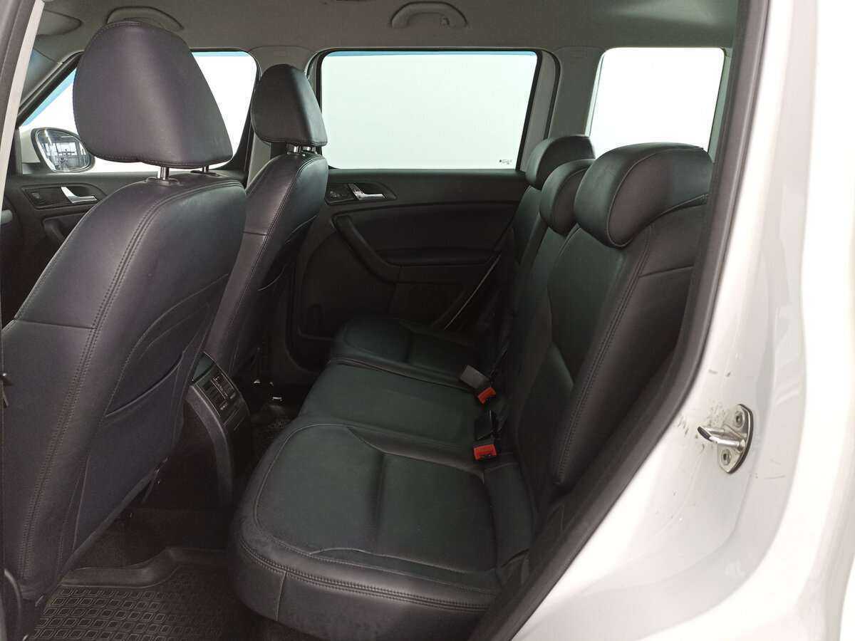 Skoda Yeti с пробегом — 2013 год. Фото: #9