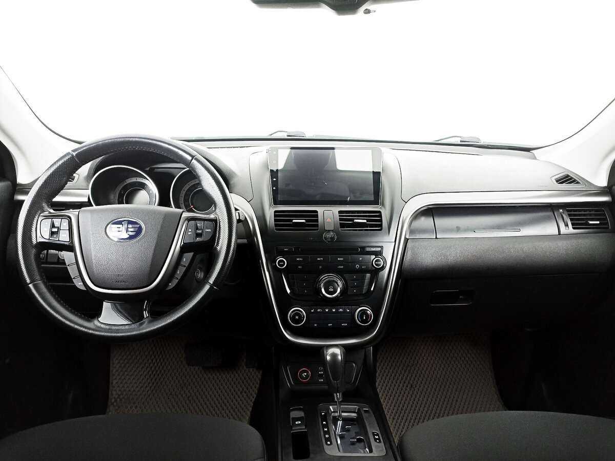 FAW Besturn X80 с пробегом — 2017 год. Фото: #10