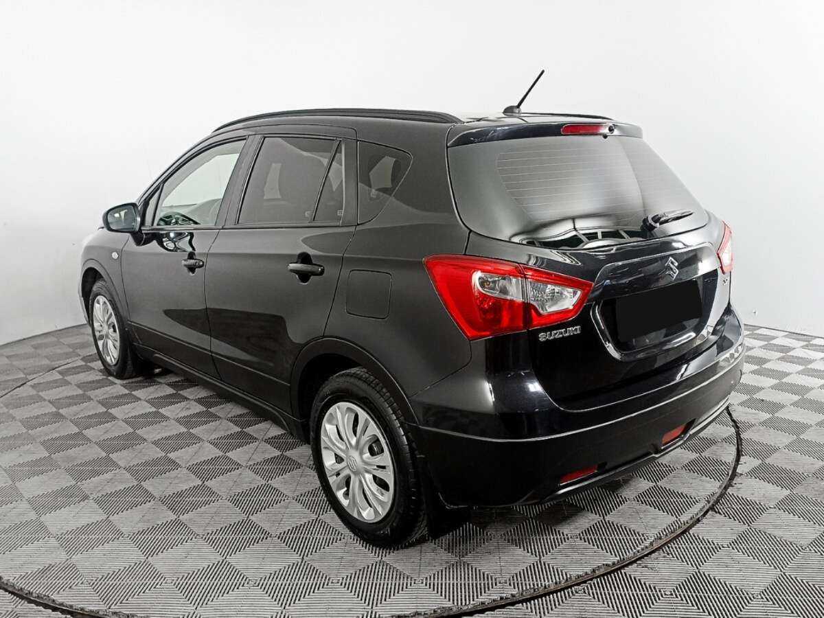 Suzuki SX4 с пробегом — 2016 год. Фото: #6