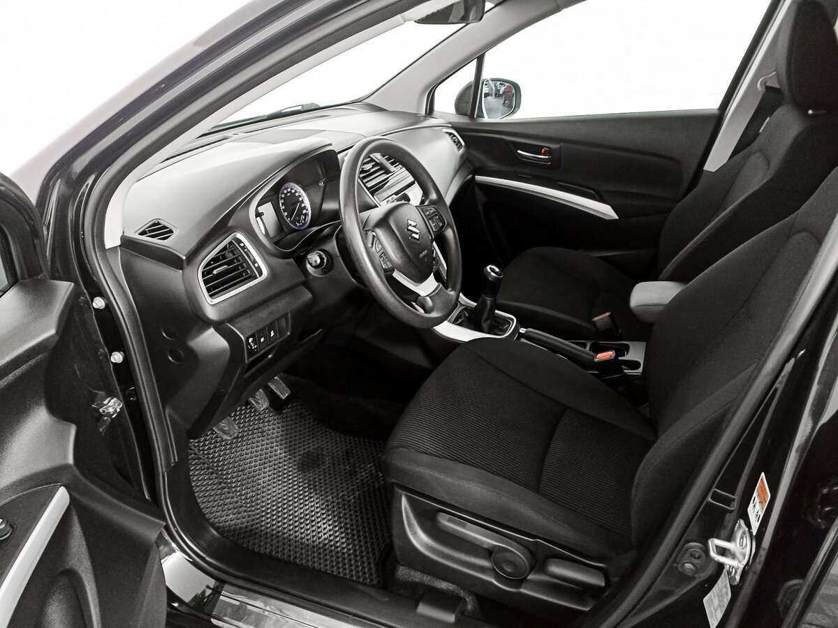 Suzuki SX4 с пробегом — 2016 год. Фото: #13