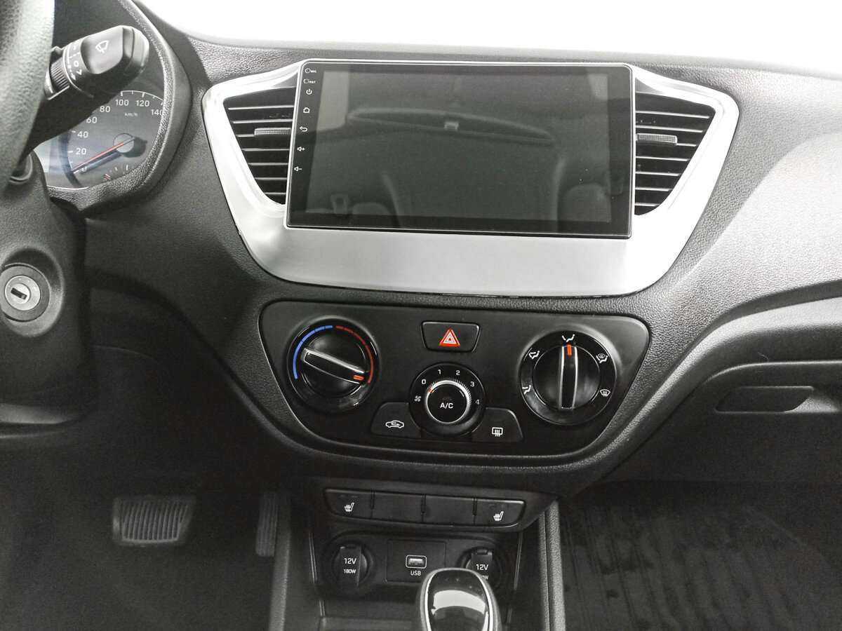 Hyundai Solaris с пробегом — 2019 год. Фото: #12