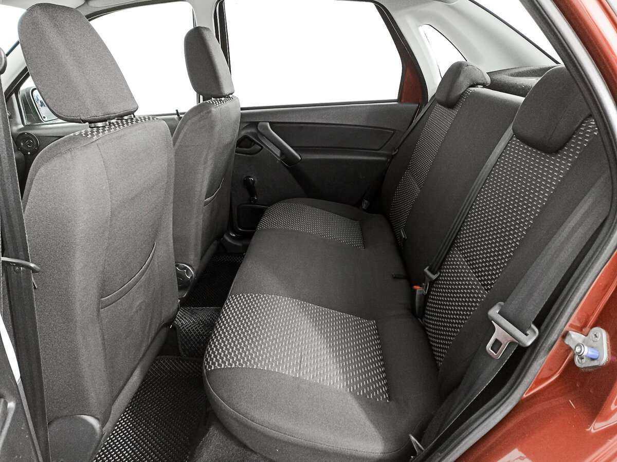 Lada (ВАЗ) Granta с пробегом — 2018 год. Фото: #9