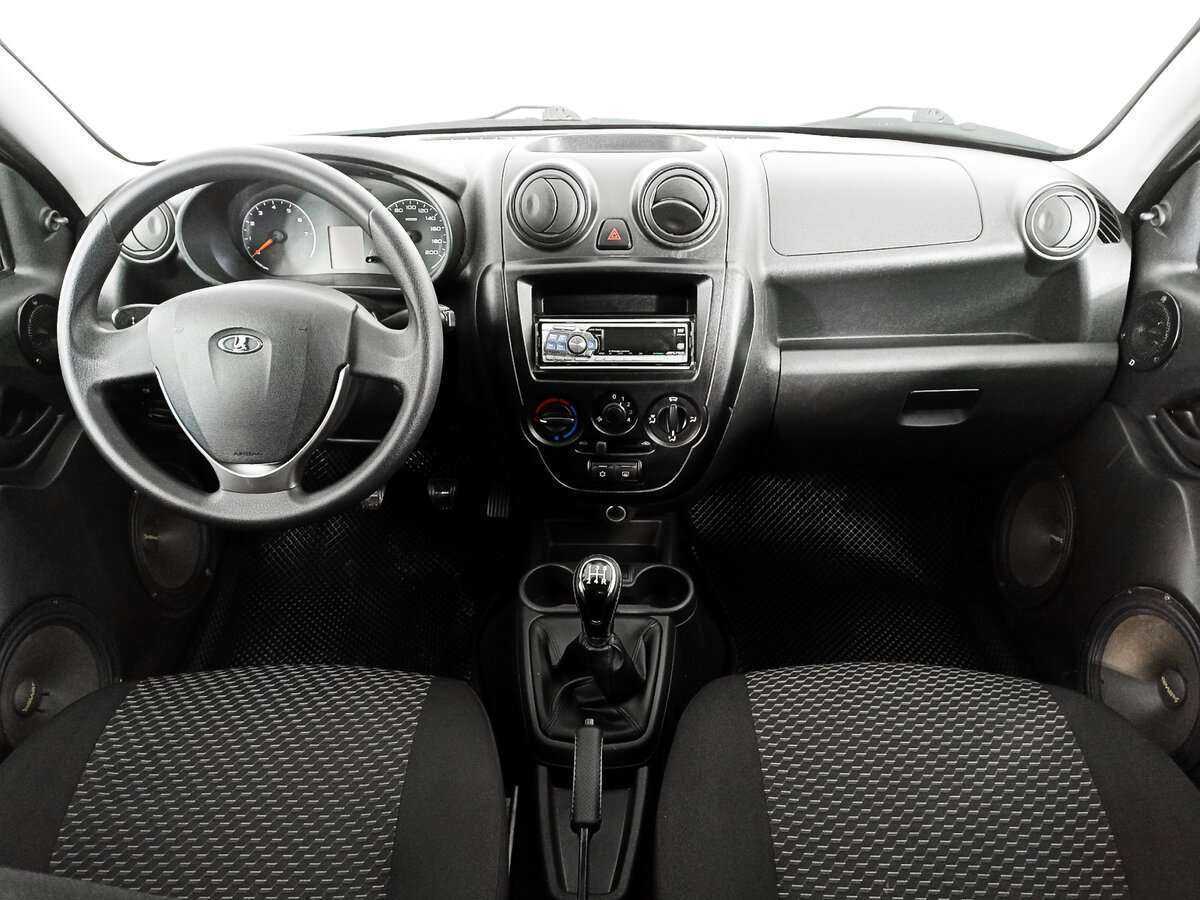 Lada (ВАЗ) Granta с пробегом — 2018 год. Фото: #11