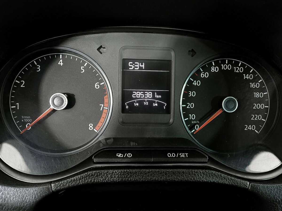 Volkswagen Polo с пробегом — 2019 год. Фото: #10